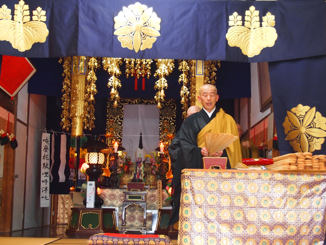 今回の回向師は宇佐上田の宝福寺様です